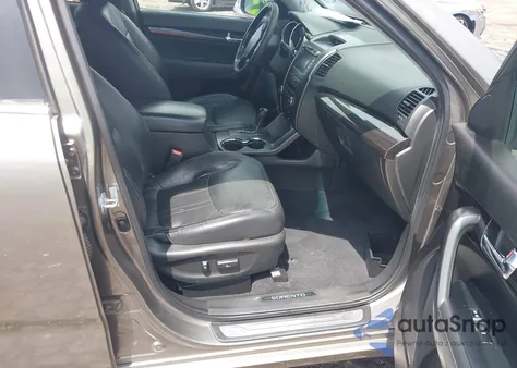 2013 Kia Sorento Sx z USA, uszkodzony, nr VIN 5XYKW4A27DG341202